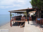 Terras aan het strand van Skala Eressos